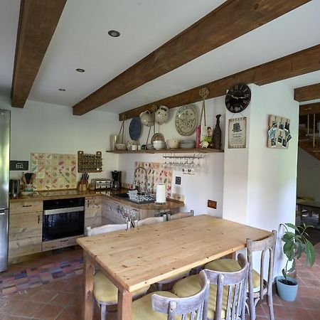 Walnut Tree Cottage Сэчеле Экстерьер фото