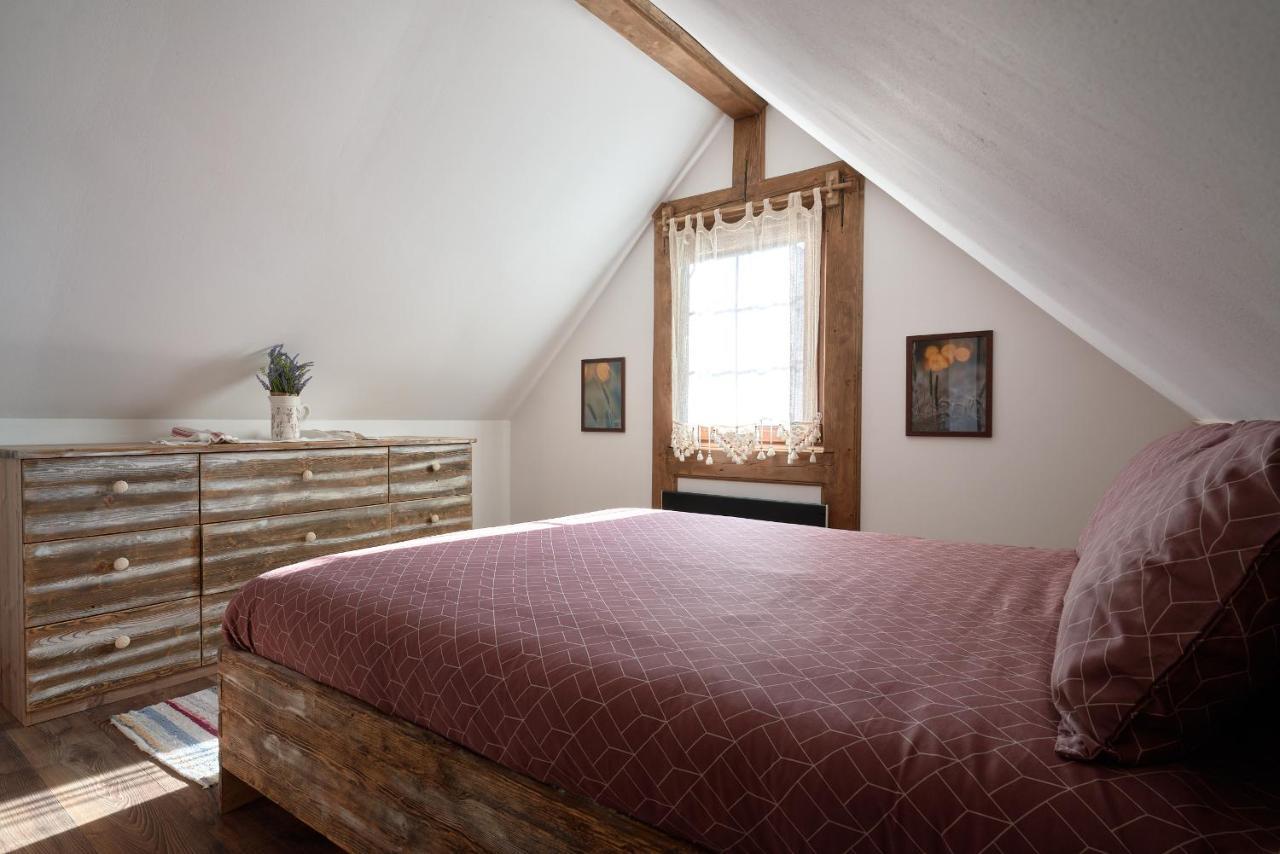 Walnut Tree Cottage Сэчеле Экстерьер фото
